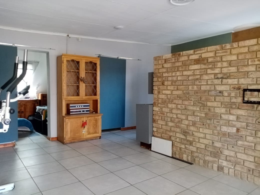 4 Bedroom Property for Sale in Parys Free State